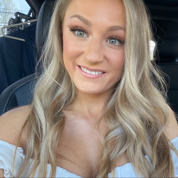 laurenm2120216
